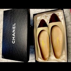 CHANEL Rare White Leather Flat with Brown Toe